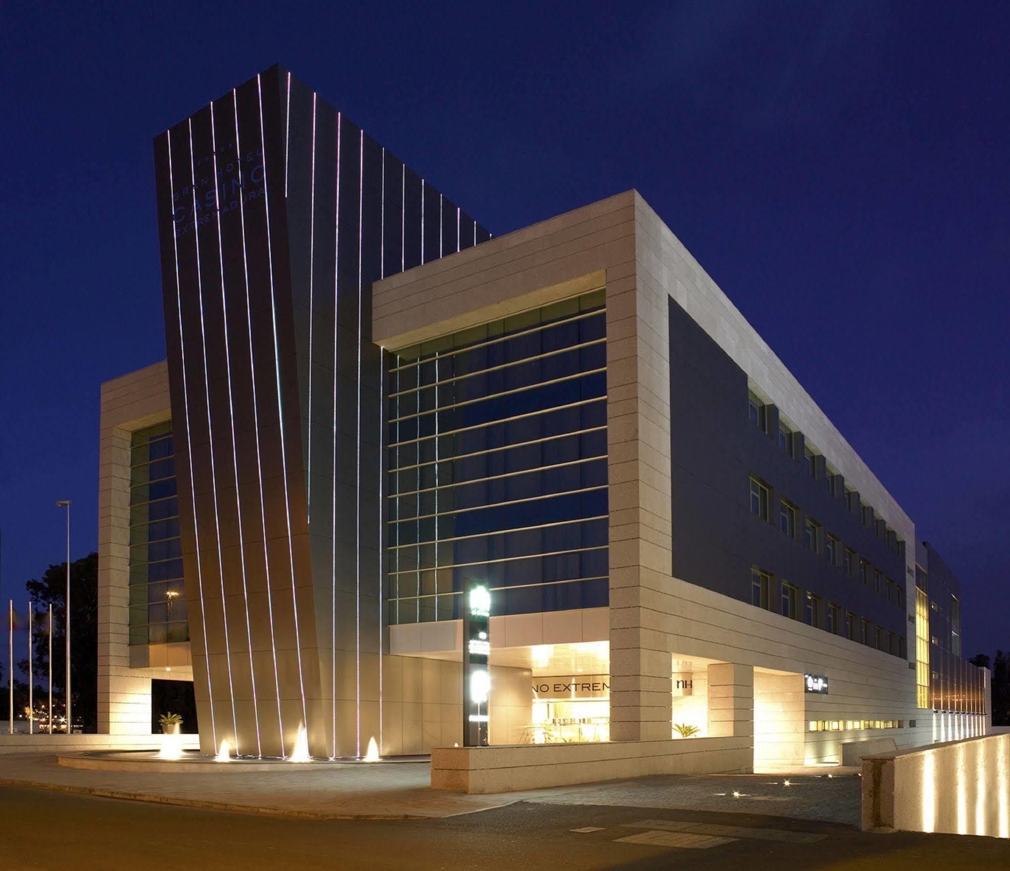 Nh Gran Hotel Casino De Extremadura Badajoz Exterior foto